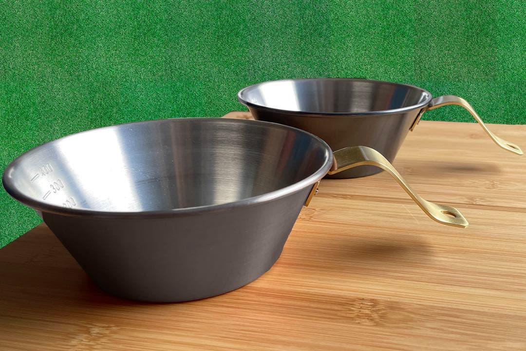 新潟燕三条産 銅製のシェラカップ　レギュラーとラージサイズの2個セット