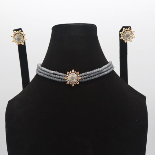 Daisy Kundan Choker set Gray