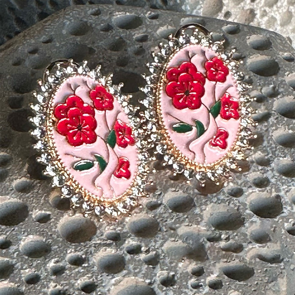 Summer Bloom Ear Studs Pink